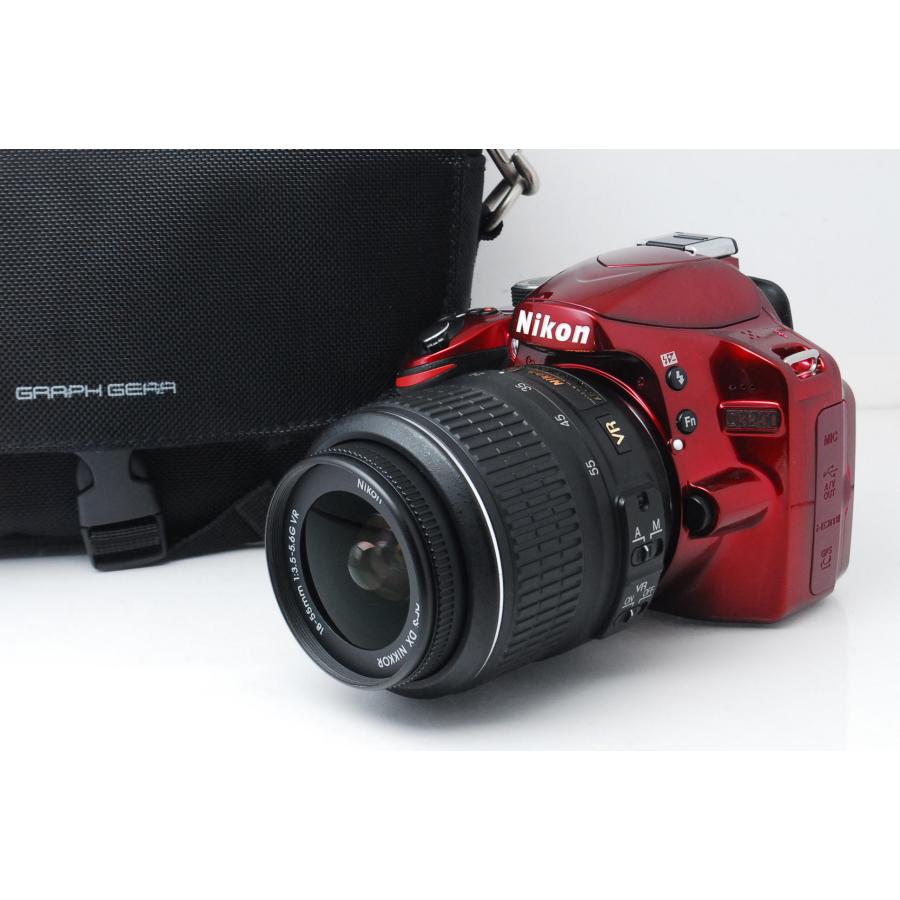 D3000 Nikon ニコン D3200 レッド レンズキット ショット数8066回 : 山
