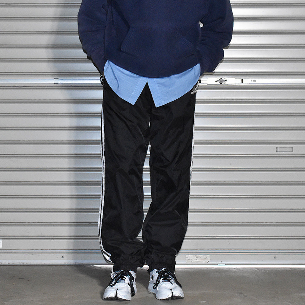 90's adidas ナイロン トラックパンツ 240227H – LABORATORY®