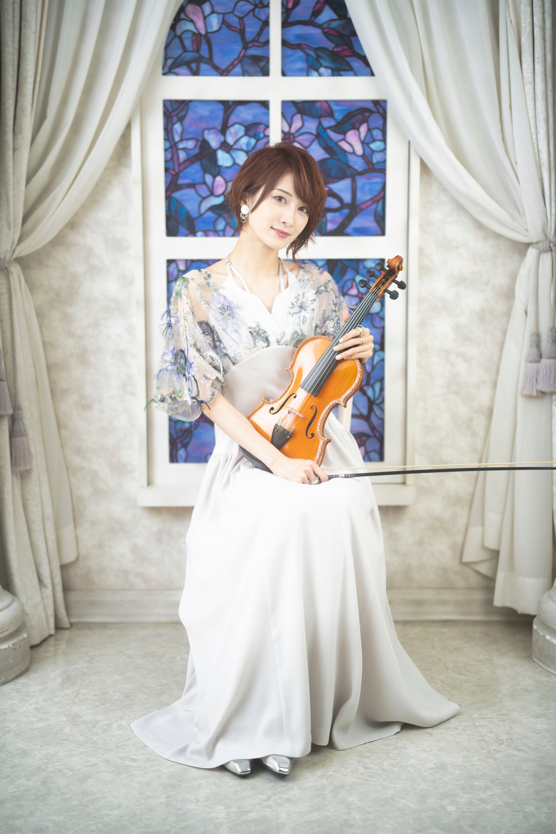 Ayasa、新作ミニアルバム『A fraction-Ⅳ』リリース＆ライブツアー