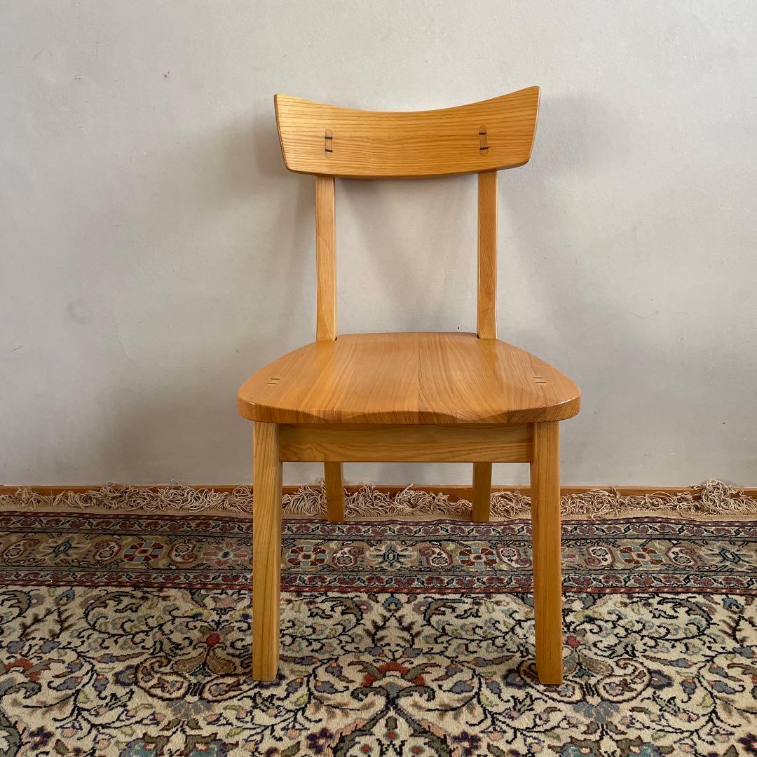 【美品】酒井製作所　ダイニングチェア　天然木　① 掃除ロボ対応 天然木 ダイニングチェア ハーフアーム 肘付き 北欧