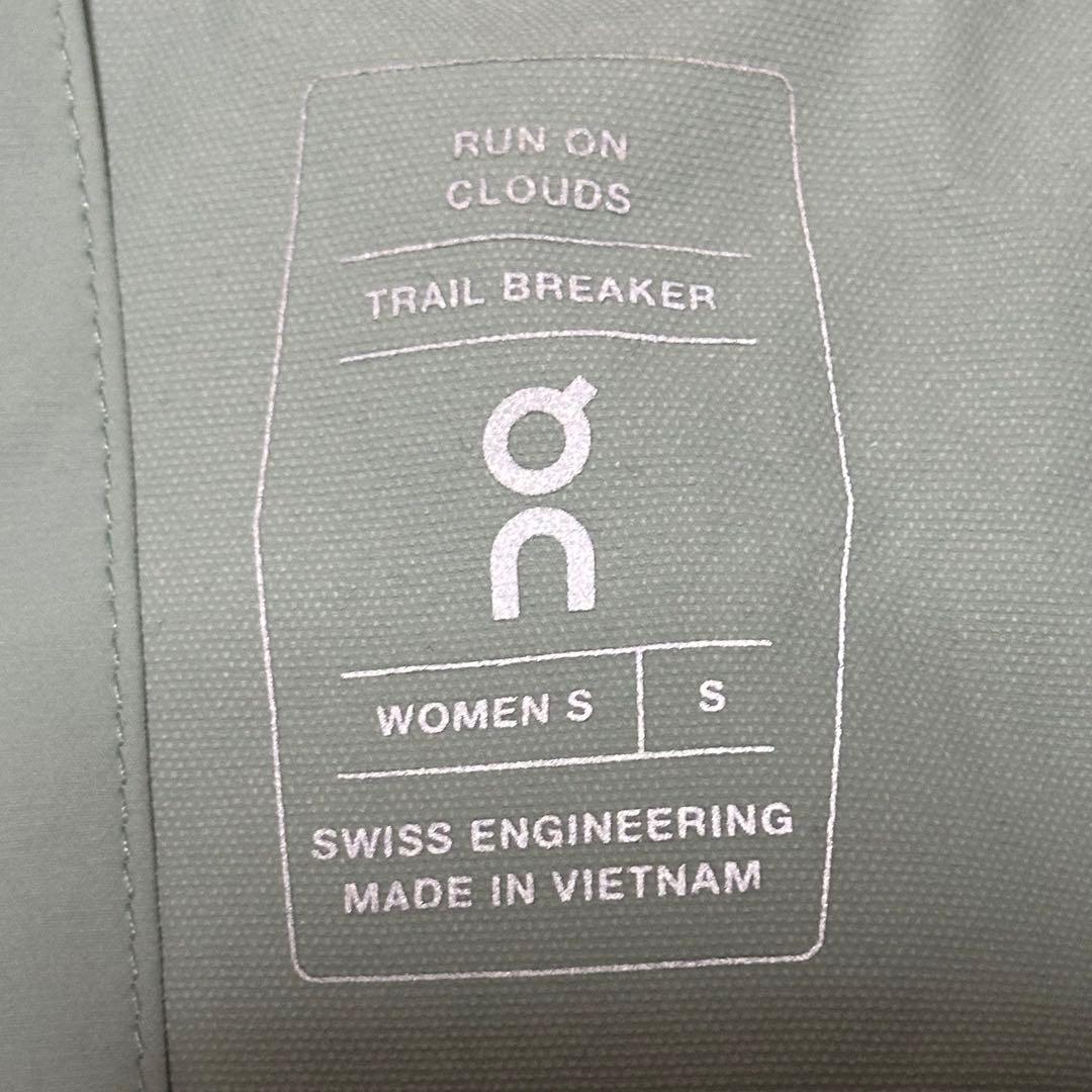 美品　ON trail breaker womens サイズS オン