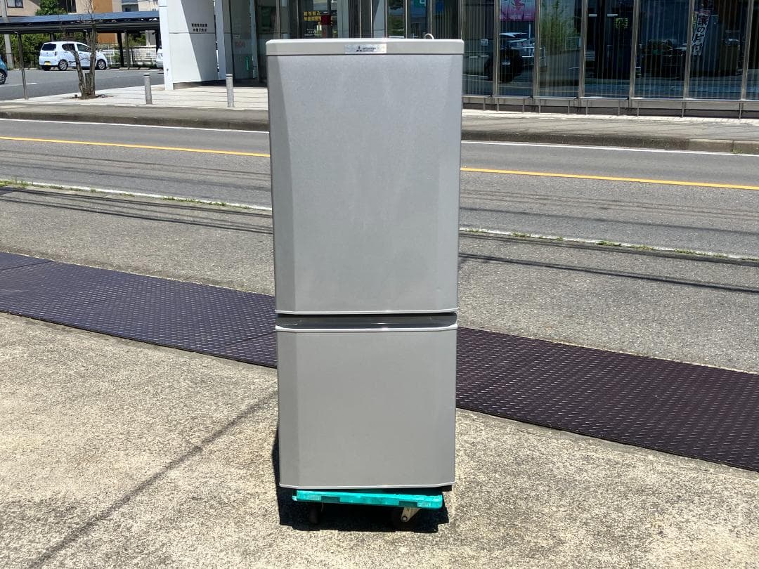 愛知岐阜/送料込★三菱 146L冷蔵庫 MR-P15A-S 2016年製 三菱電機（MITSUBISHI ELECTRIC） 【中古】【設置込み】三菱 146L 2016