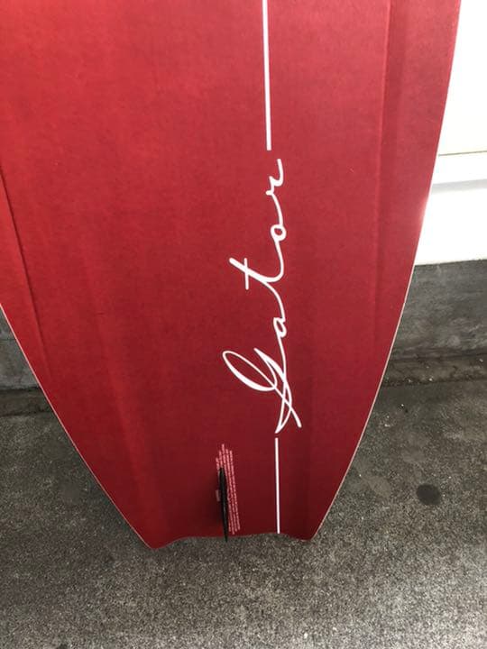 ウェイクボード 沖縄・座間味・ウェイクボード】海を駆ける爽快アクティビティ